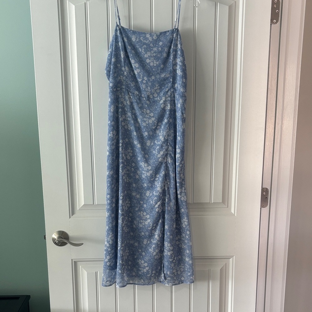 Matty M Light Blue Floral Midi Dress